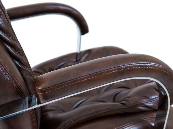 Кресло офисное с мягкими подлокотниками Венеция Ричман