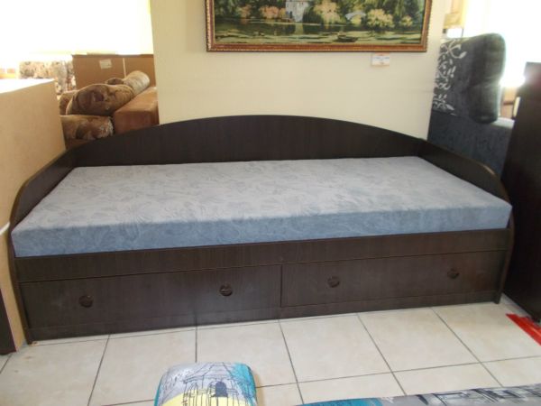 Кровать односпальная с ящиками Берлин Берегиня