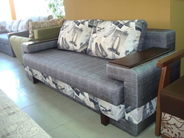 Диван-еврокнижка Лондон со столами Берегиня